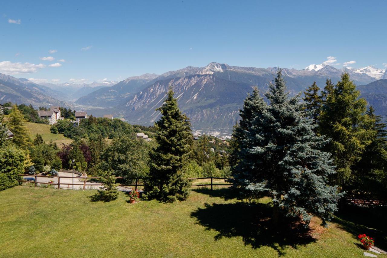 Magnifique appartement proche du centre et du ski Crans-Montana Extérieur photo
